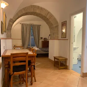 Appartamento Augusta, Roma